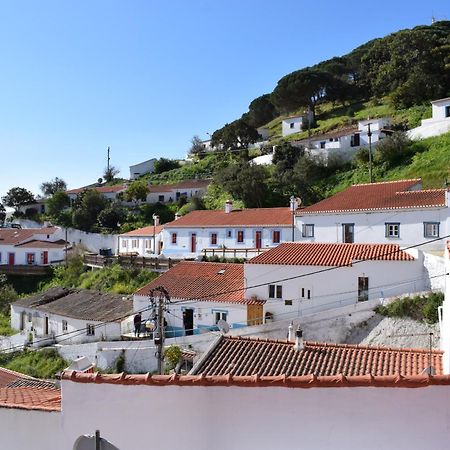 Hillside 2 Aljezur Old Town Konuk evi Dış mekan fotoğraf