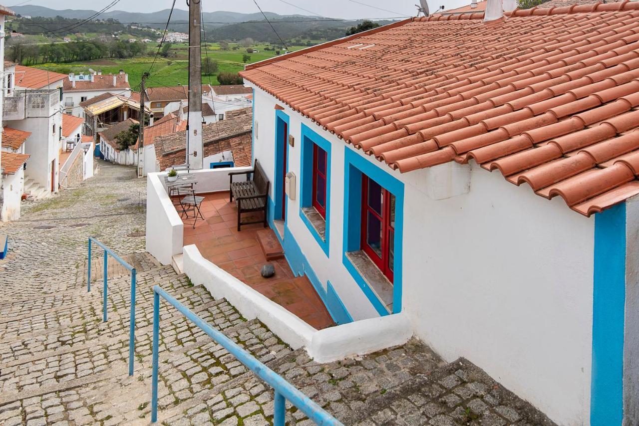 Hillside 2 Aljezur Old Town Konuk evi Dış mekan fotoğraf
